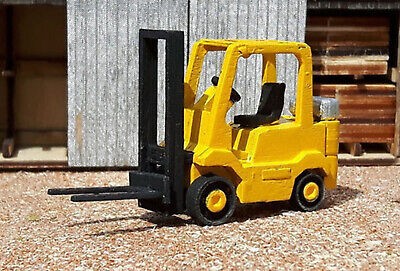 HO Forklift Heavy Duty 2pk