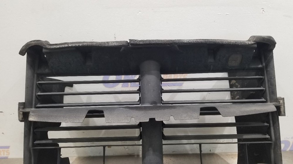 17 DODGE RAM 1500 5.7L AIR SHUTTER ASSEMBLY