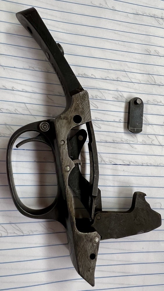 Stevens 620 Trigger Assembly Pump Shotgun    (#J-1527)