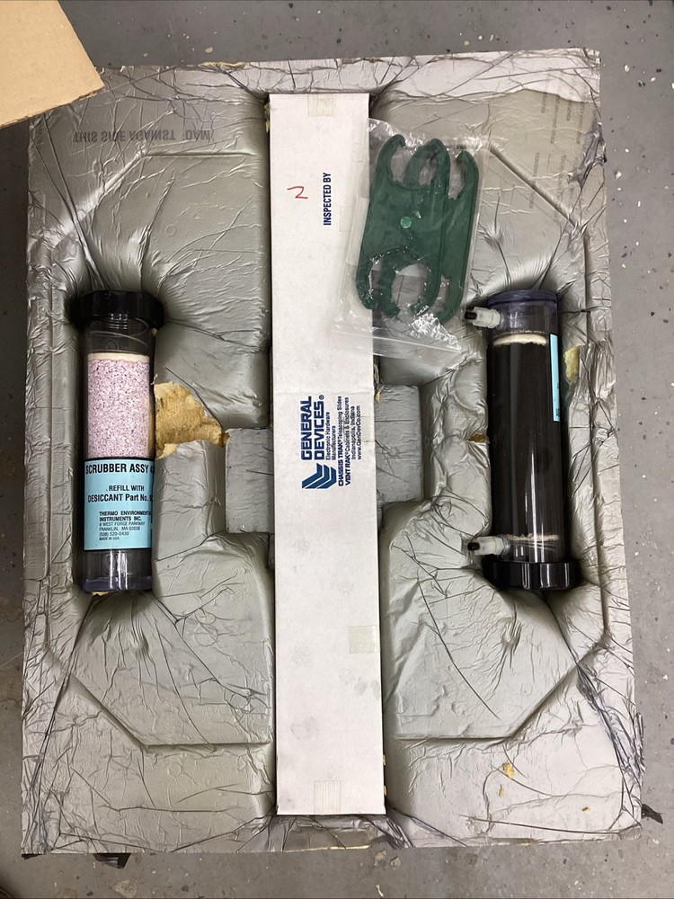 Thermo Environmental Chemiluminescence NO-NO2-NOX Analyzer 42D