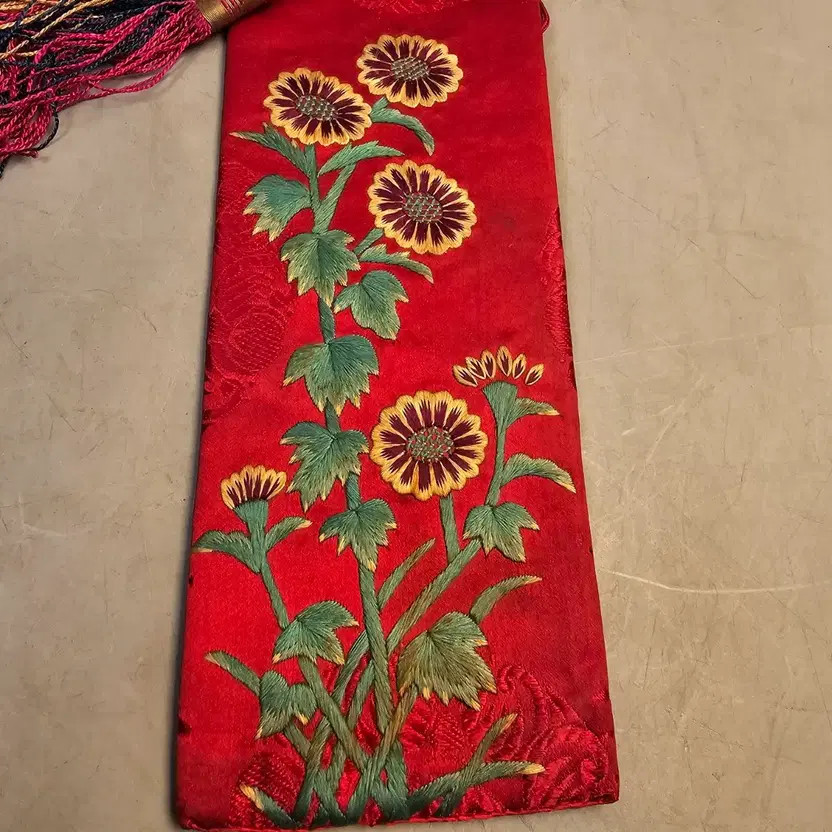 Vintage Unused Embroidered Silverware Case