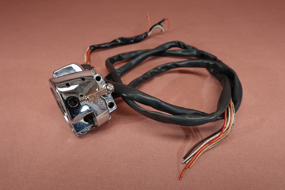 01-06 Harley Davidson Softail Heritage Fat Boy Right Control Start Stop Switch