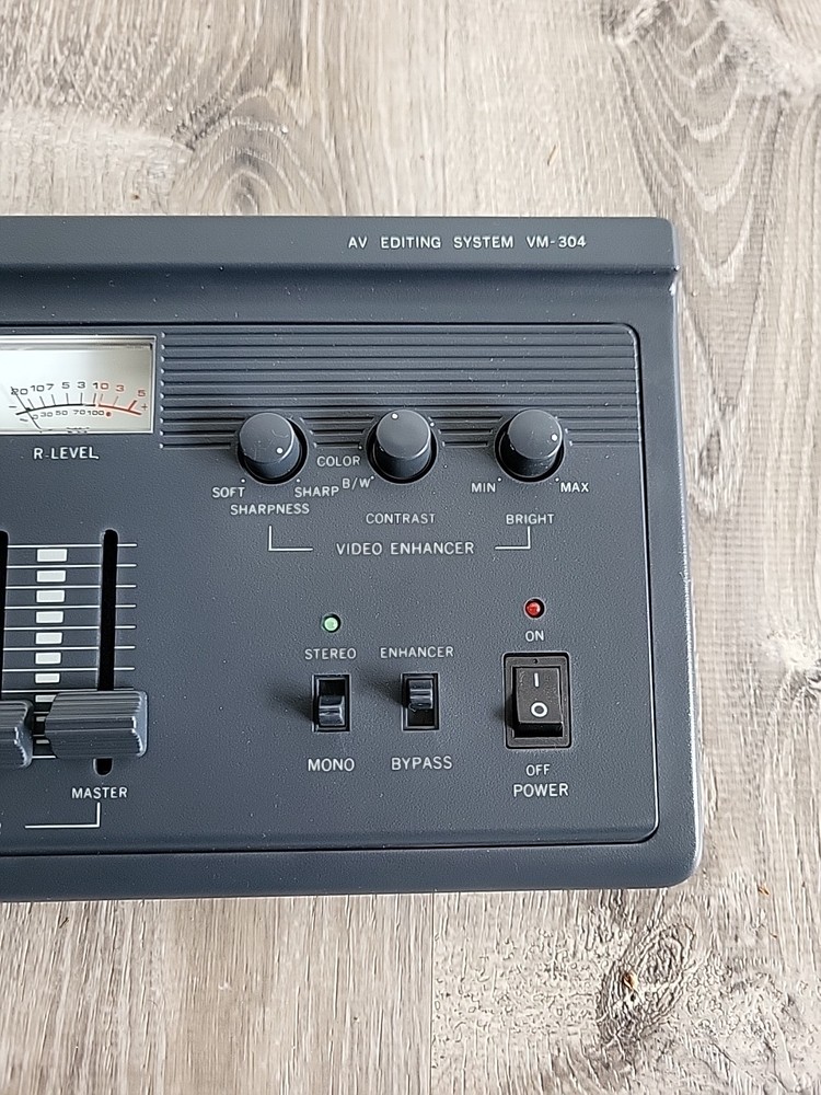 Vanguard VM-304 AV Editing System - Used Working