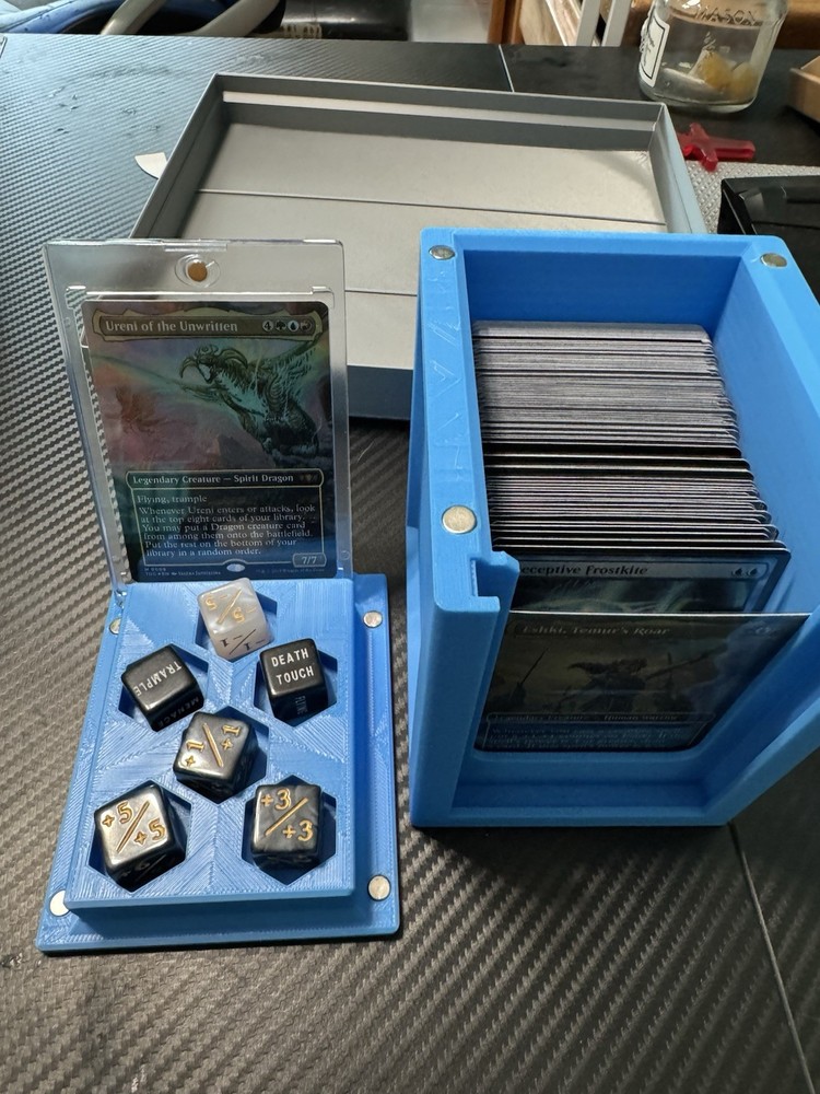 MTG Commander Deck Box with Front Card Slot - Includes Titan shield Free Ship!