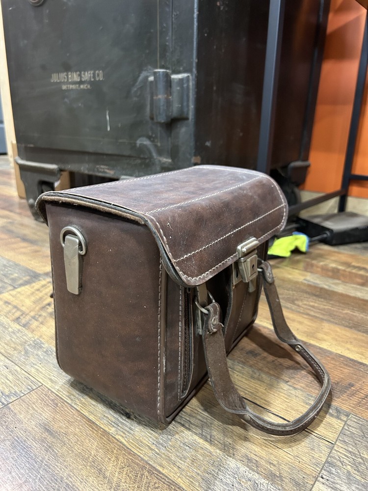 Analytical Measurements PH Model 707B with caring case