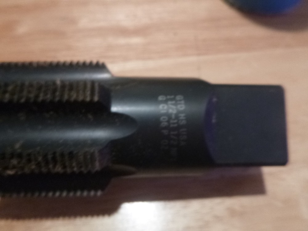 NEW 1 1/2'' PIPE TAP