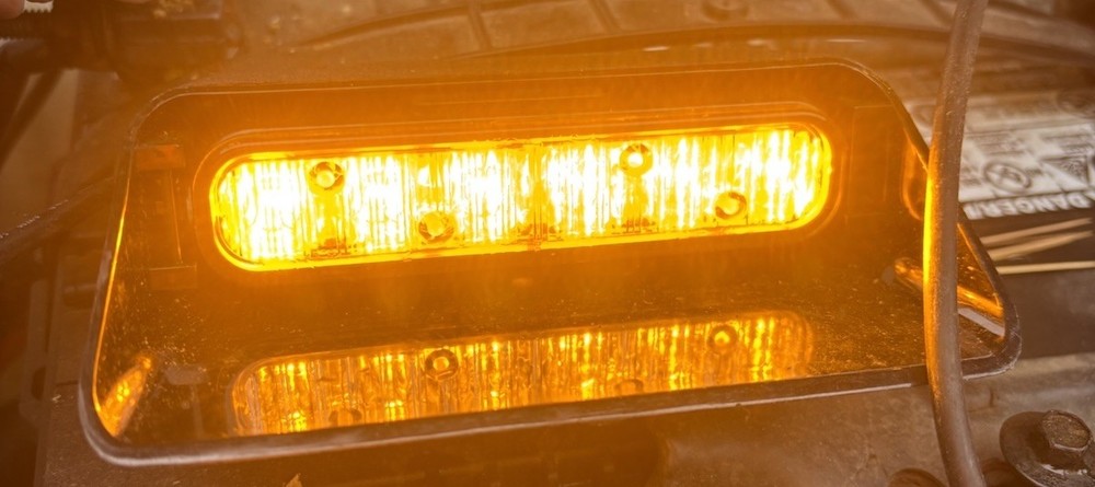 2 Whelen Sfiona SpitFire Ion Super LED Dash Light Amber