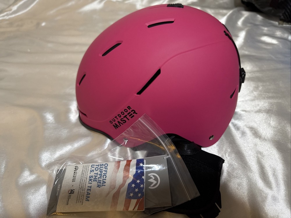 New Outdoor Master Helmet Size L