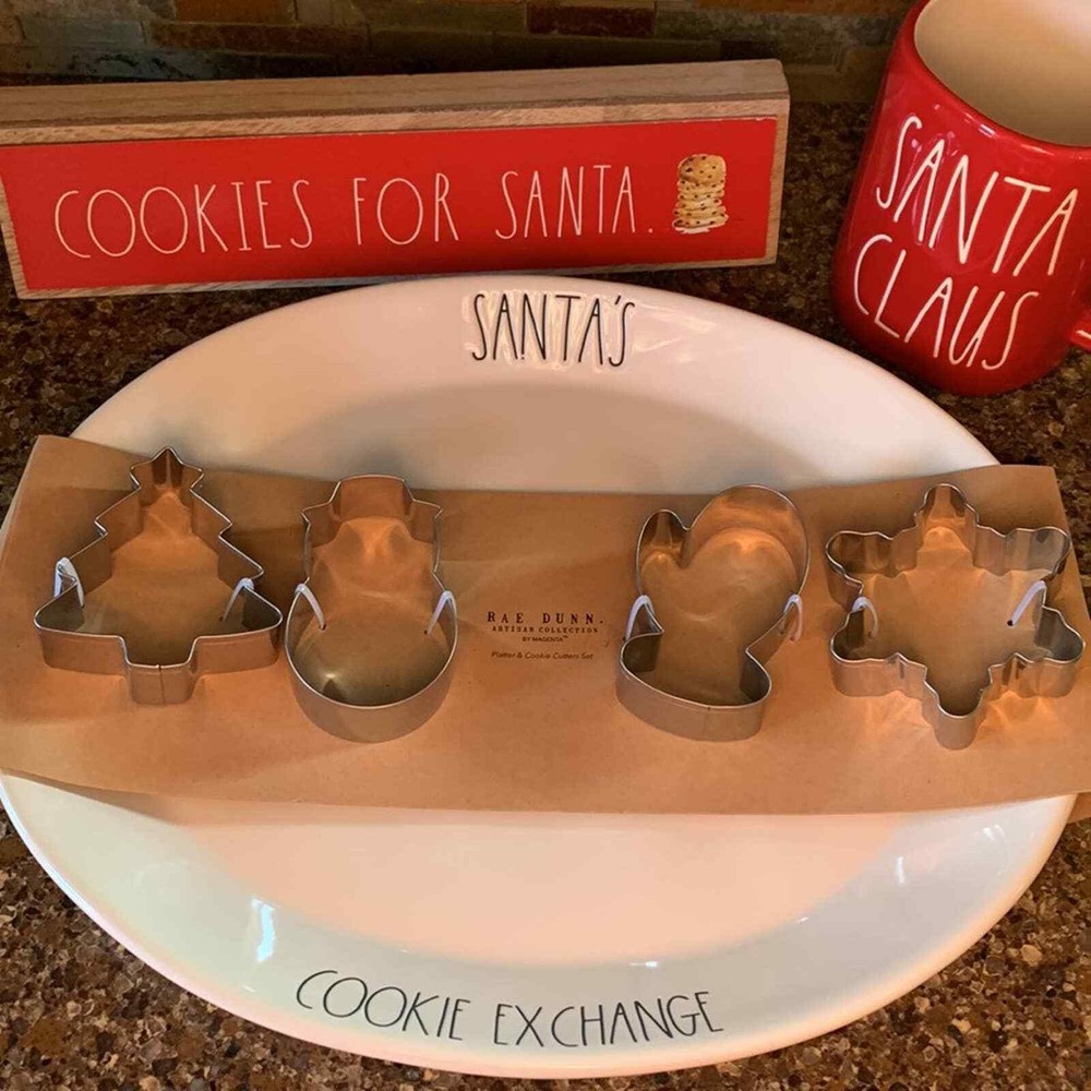 Rae Dunn cookie platter and mug set