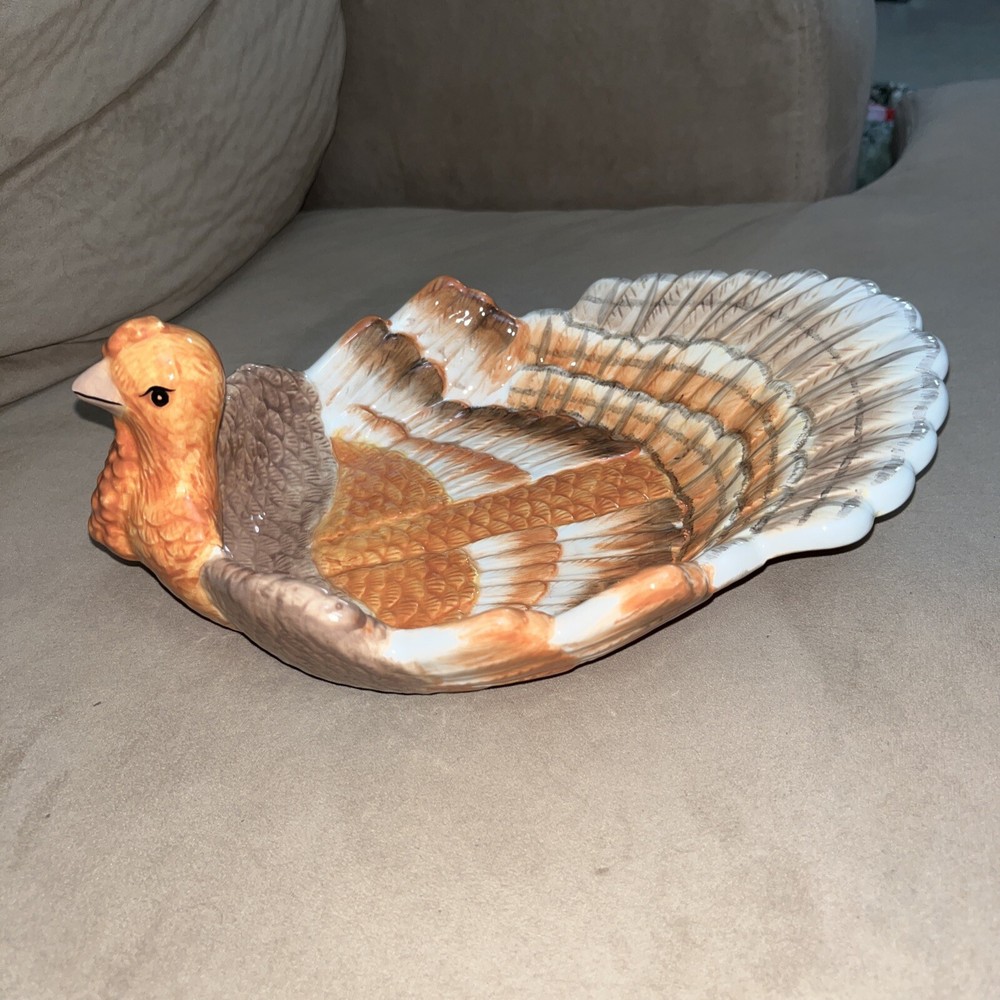 Global Design Turkey Dish