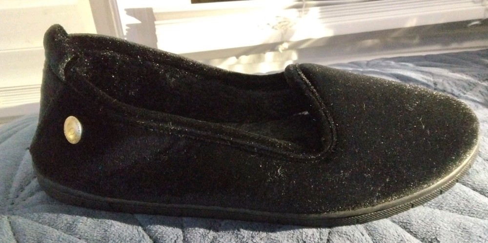 Dearfoams Slippers Women’s Size Medium 7-8