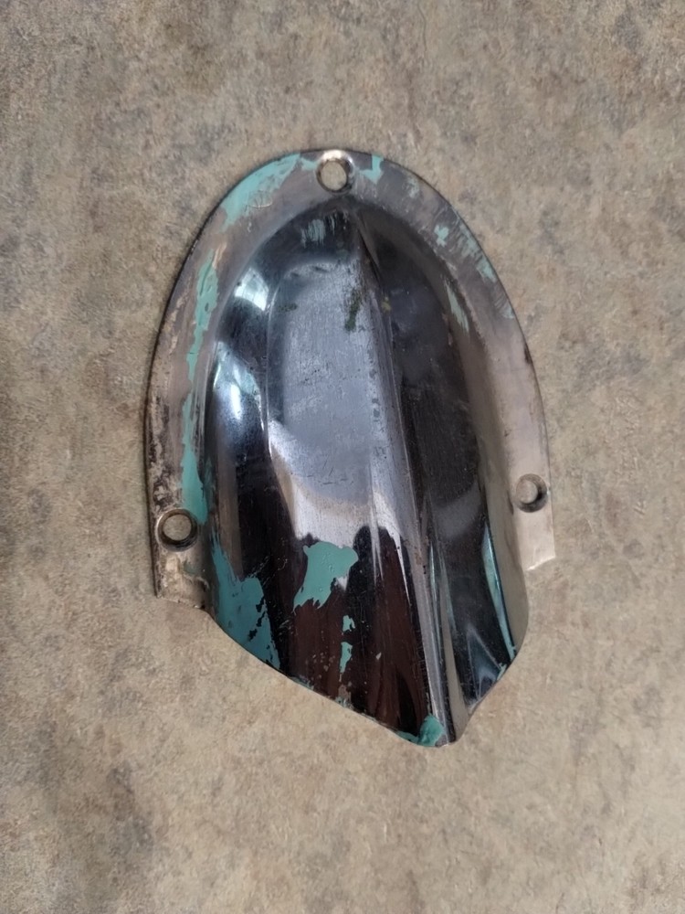 Vintage Cowl Vent Pre-owned