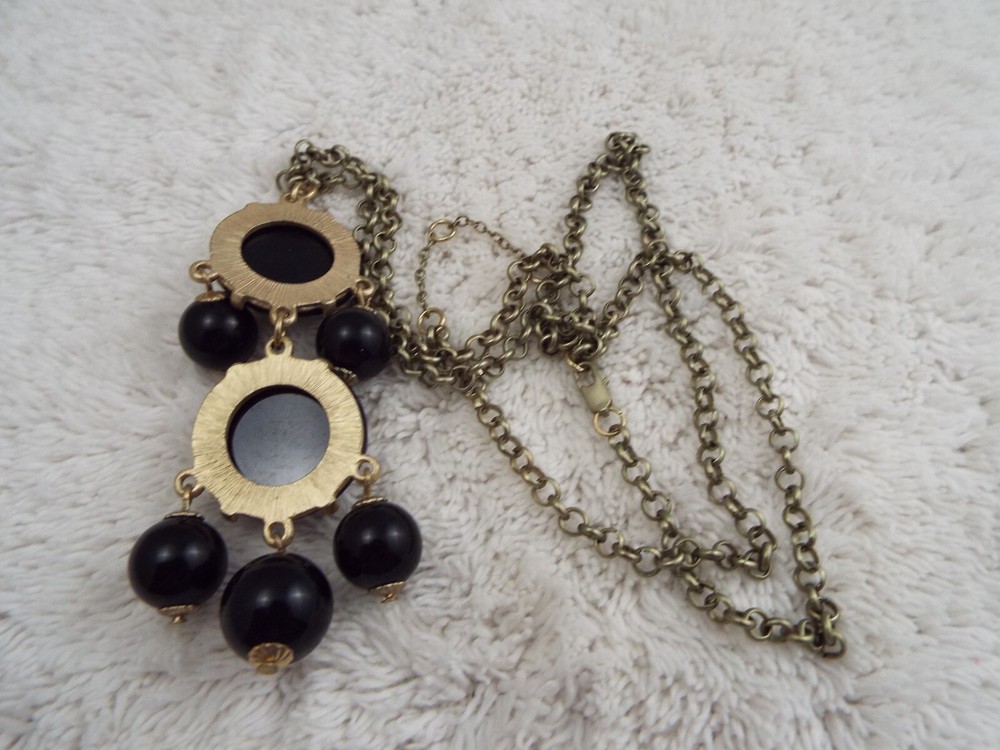 Brasstone Black Bead Pendant Necklace (H1)