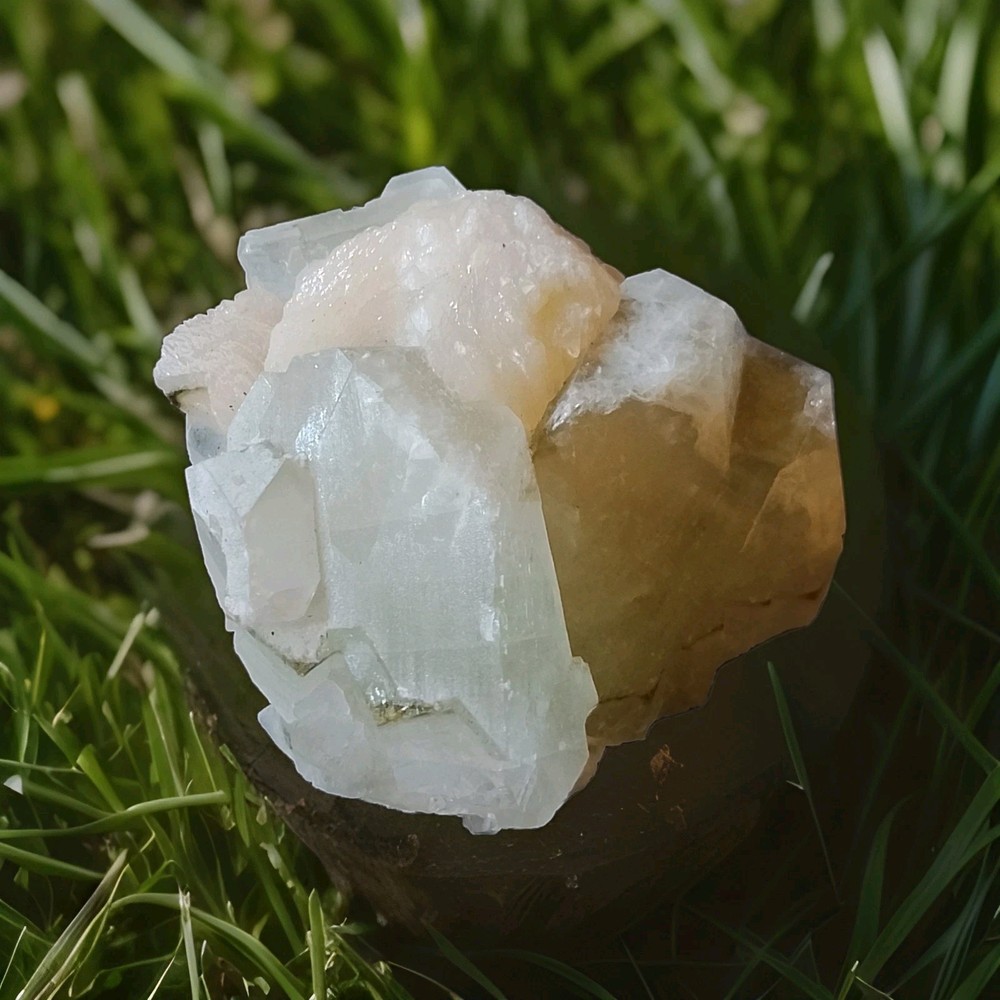 Green Apophyllite with stillbite inclusions