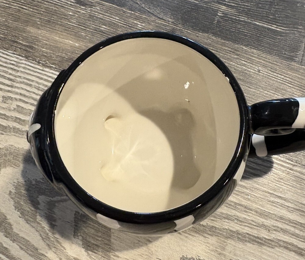 Black & White Striped Cat Ceramic Mug-7"x4"