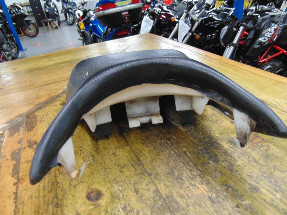 HONDA CBF125 08-14 FRONT SEAT