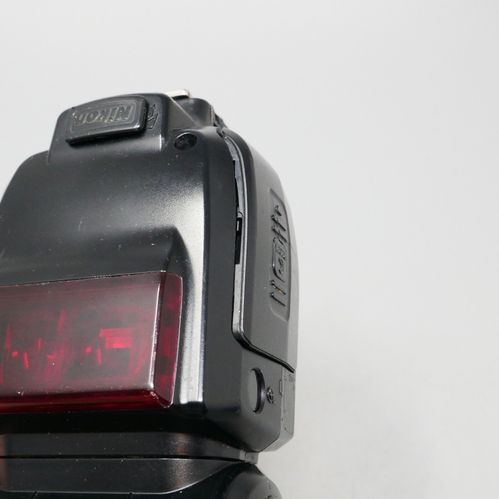 Nikon SB-5000 AF Speedlight Flash – Battery Tested