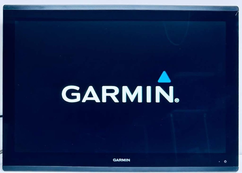 Garmin GPSmap 8624 24" Touchscreen MFD GPS ChartPlotter Display