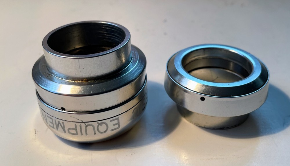 Vintage American Classic Tri Lock 1 1/8" Threaded Headset Silver