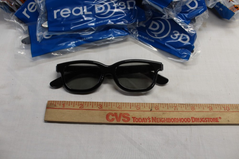 *NEW SEALED* 50 Pack - REAL D PASSIVE 3D Glasses - Black