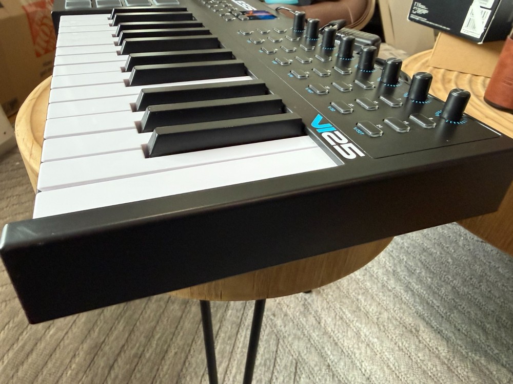Alesis VI25 Advanced 25-Key USB Midi Keyboard Controller