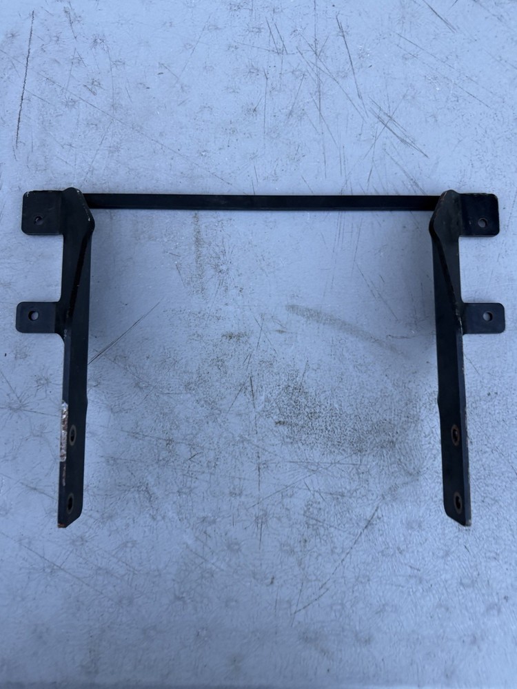 Harley Davidson Tri Glide Vance & Hines Muffler Support Mount Bracket 697-P