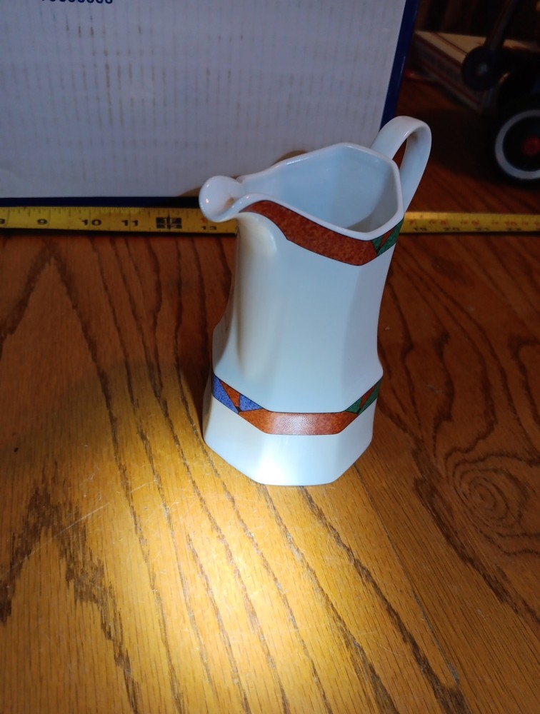 Studio Nova Creamer. Harmony Y0053