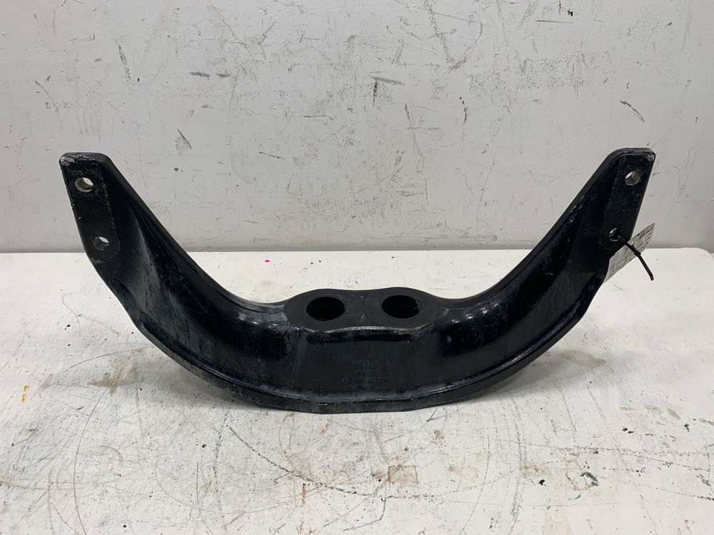 2013 Peterbilt 386 Frame Crossmember (648-11105)