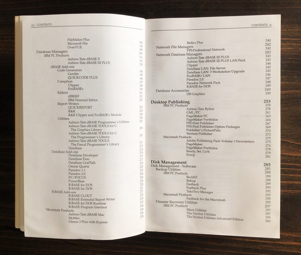 The Corporate Software Guide : Eighth Edition 1988 (IBM PC, Macintosh software)