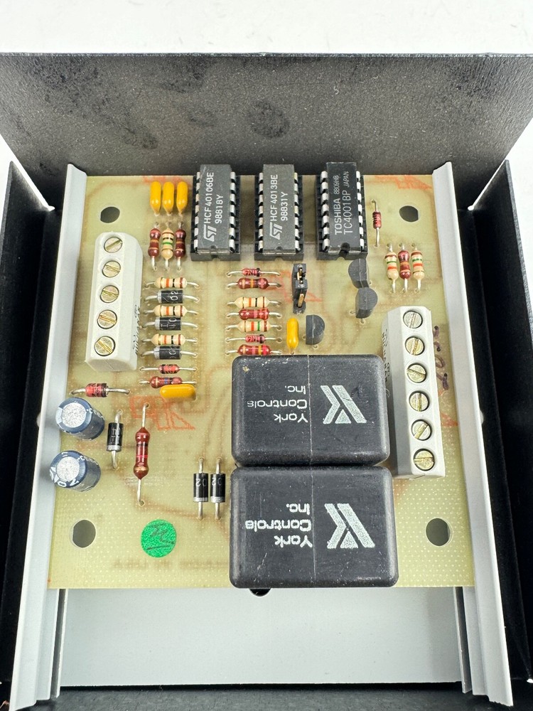 YORK CONTROLS Board RB-4