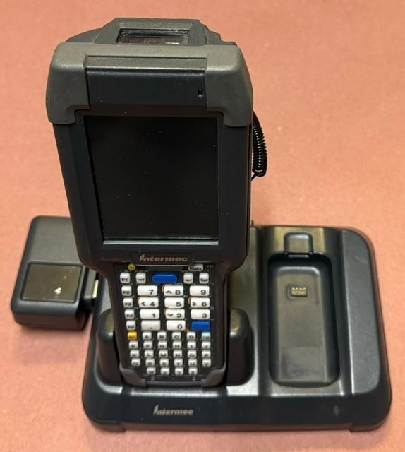 Intermec CK3X Handheld Wireless Barcode Scanner & AD20 Charging Base & 1004UA03