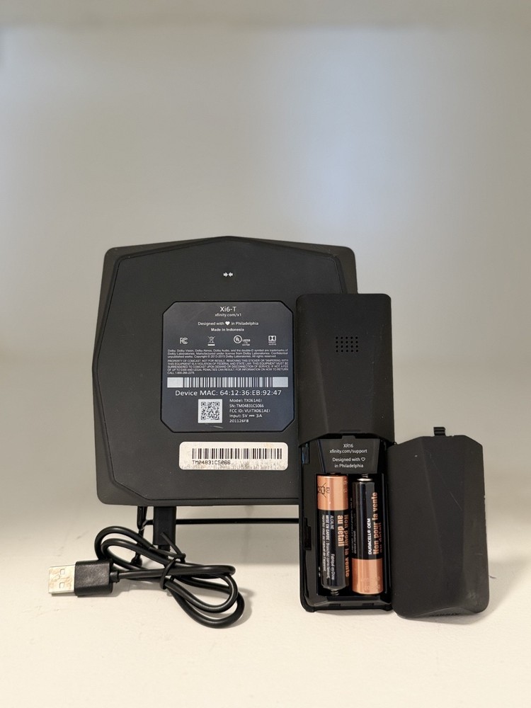 Xfinity Xi6-T Streaming Box With Remote , and Power Cable