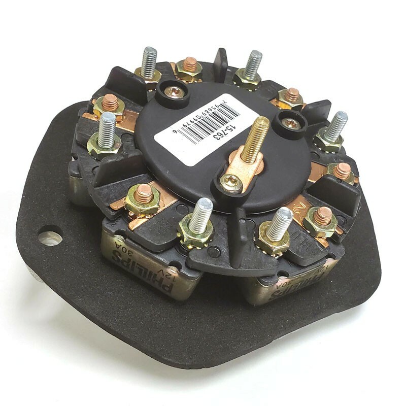 Phillips 15-763 7-Way 30 AMP Circuit Breakers Socket Split Pin Extended Barrel