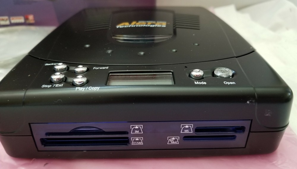 Alera Technologies 310101 Digital Photo Copy Cruiser and External CD Writer