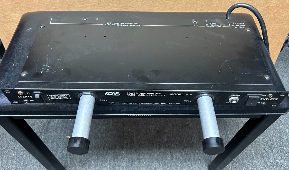 ARS Power Distribution Rack/Illuminator Model 614