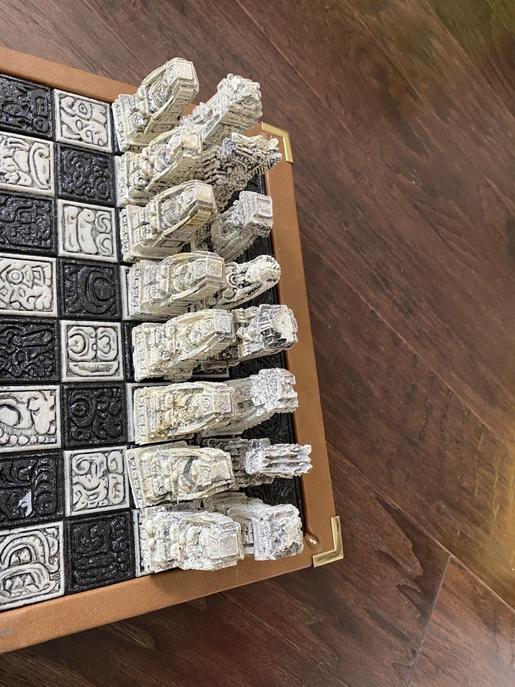 Vintage Chess Set from Mexico (Conquistador Aztec Mayan)