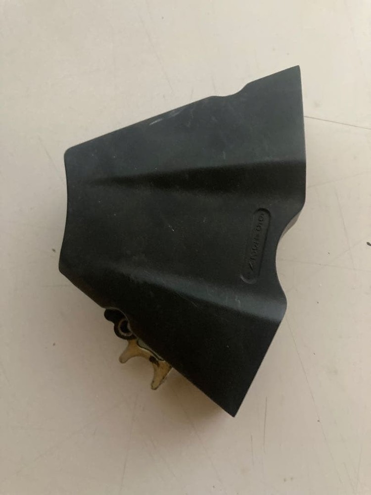 Honda CBR250R MC41 Sprocket Cover