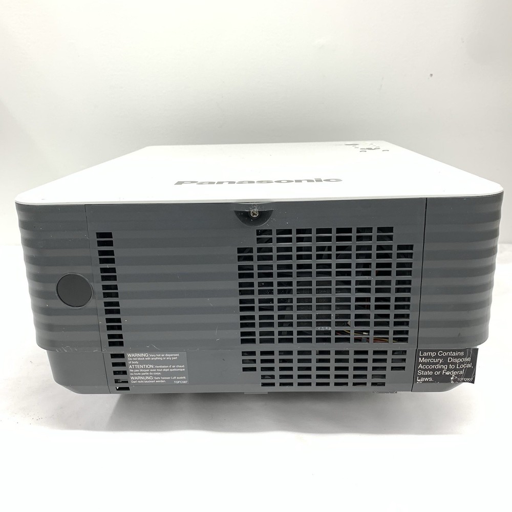 Panasonic PT-D3500U DLP Projector, Lamp Hours Unknown, Tested Inputs, 720p