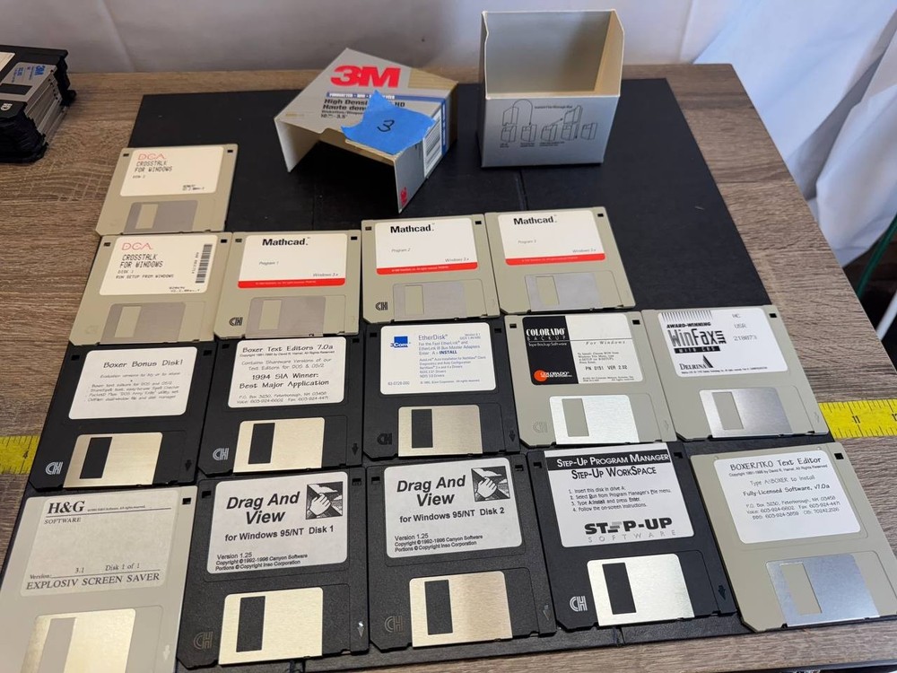 Vintage 3.5" PC Floppy Disk Lot – Software & Utilities – Untested