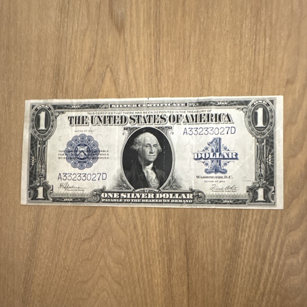 1923 $1 Large Silver Certificate Banknote A33233027D