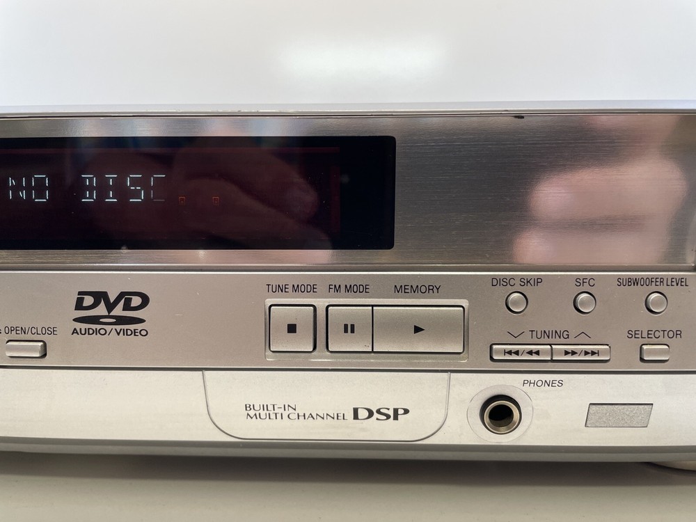 PANASONIC SA-HT75 Home Theater Receiver Sound System 5 Disc Changer DVD/CD
