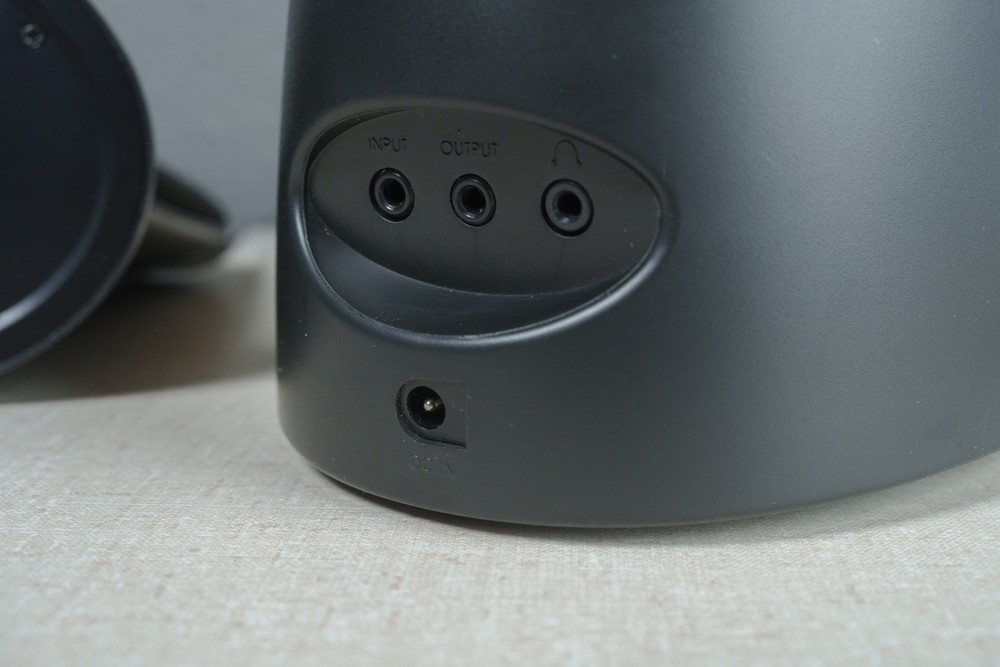 Post Modern Michael Graves Design Computer Speakers Set 