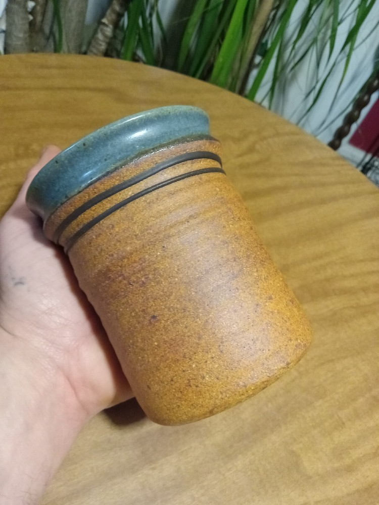 Unique Hand Thrown Studio Art Stoneware Pottery 4³/⁴" Pitcher Signed