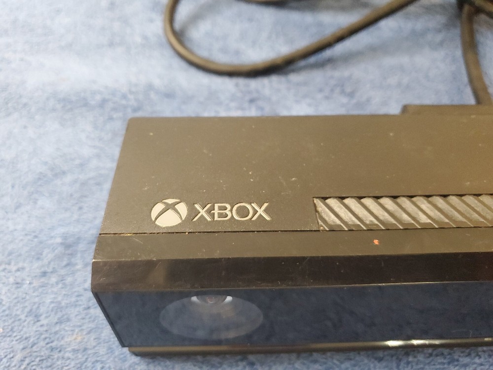 Microsoft Xbox One Kinect Camera Motion Sensor Bar Black MODEL 1520 OEM