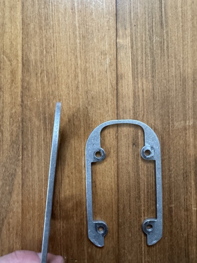 Roger Bros Longboard Metal Riser - Drop Through Or Top Mount 2mm