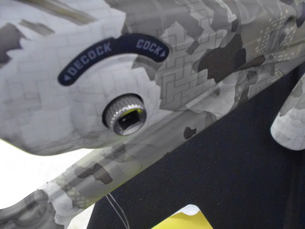 Tenpoint Siege 425 Crossbow ACUSLIDE W/100YD SCOPE- NWT - NEEDS STRING