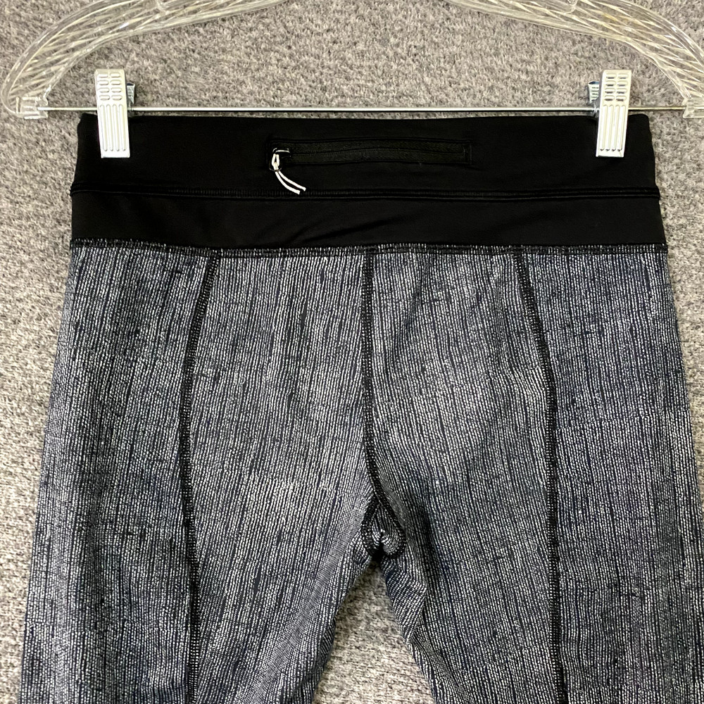 Lululemon Women's Size 4 Pull On Polyester Cropped Activewear Leggings