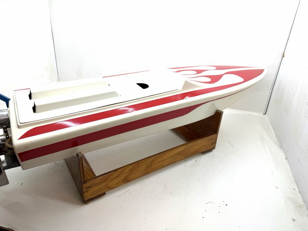 Custom 40” RC V Hull Boat Complete Nitro With Stand