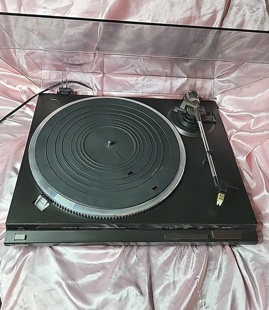 Technics SL-QD33 Fully Automatic Quartz Direct Drive Turntable Tested/Working