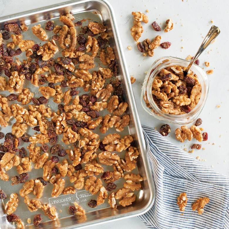 Nordic Ware Naturals® 3 Piece Baker's Delight Set